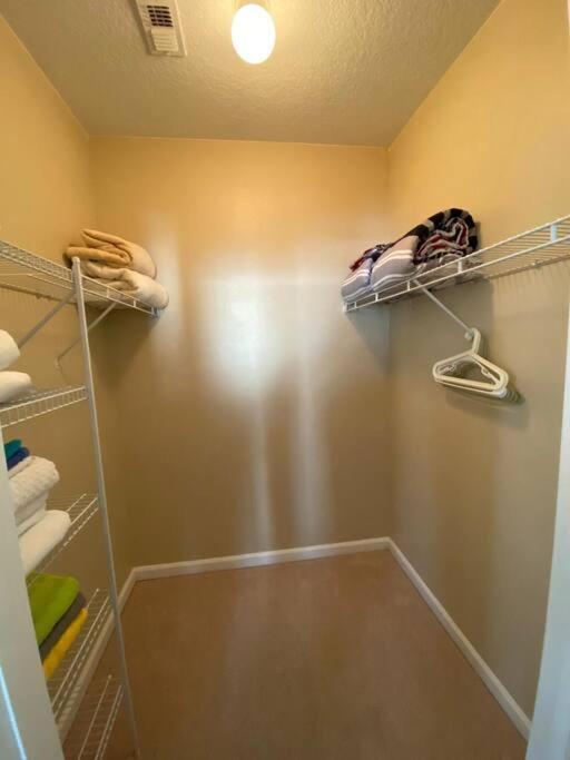 Comfortable Apartment, Close To Disney World Kissimmee Exterior photo